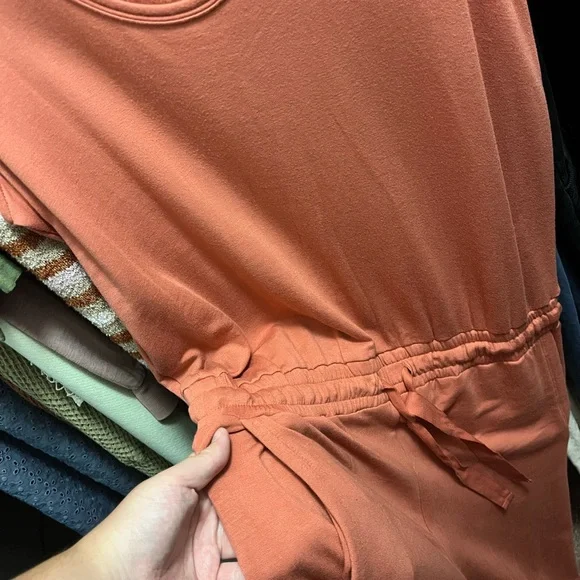 DAILY RITUAL Rust/ Dark Coral Colored Sleeveless Wide Leg Crop Jumpsuit MEDIUM - Picture 3 of 4